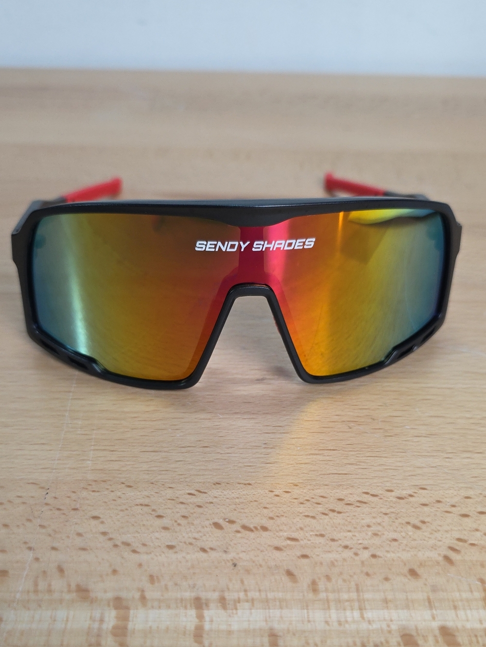 Sendy Shades Mirrored Sport Sunglasses in Red Gradient Chip On Front